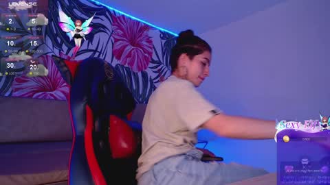 Snapshot of alejabeltran chatting on December 4, 2024, 2:04 pm Aleja online show from December 4, 2024, 2:04 pm