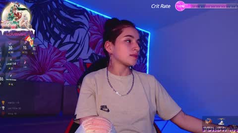 Snapshot of alejabeltran chatting on December 4, 2024, 5:11 pm Aleja online show from December 4, 2024, 5:11 pm