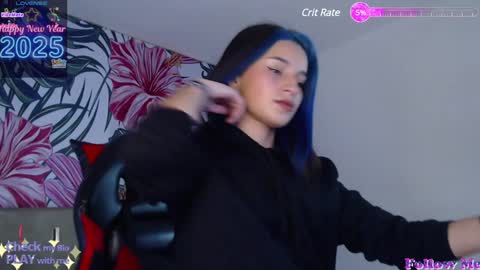 Snapshot of alejabeltran chatting on January 11, 2025, 1:01 pm Aleja online show from January 11, 2025, 1:01 pm