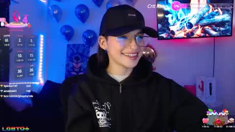 Snapshot of alejabeltran chatting on March 12, 2025, 5:17 pm Aleja online show from March 12, 2025, 5:17 pm