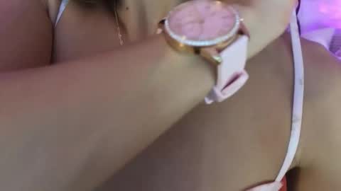 Alejandhra online show from November 29, 2025, 12:24 am