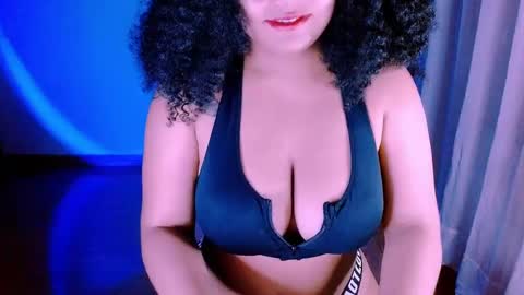 Alejandra  online show from March 11, 2025, 1:37 am