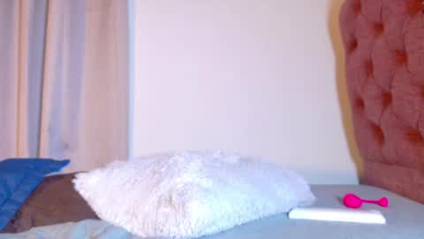 alejandra_dunn1 online show from May 16, 2026, 12:07 am