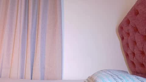 Snapshot of alejandra_dunn1 chatting on June 4, 2026, 7:09 pm alejandra_dunn1 online show from June 4, 2026, 7:09 pm