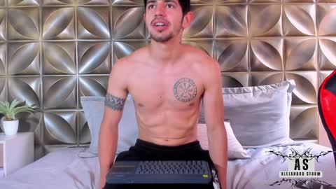 Alejo  online show from January 27, 2025, 7:03 pm