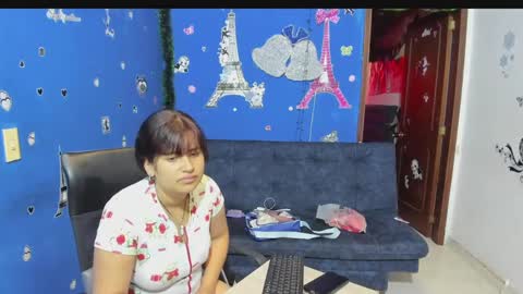 Snapshot of alejita_smithh chatting on February 11, 2025, 12:58 pm zoe and Kataleya online show from February 11, 2025, 12:58 pm