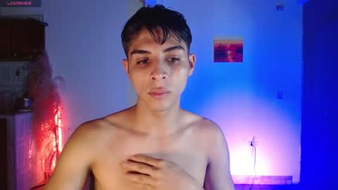 Alejo online show from February 2, 2025, 11:11 pm