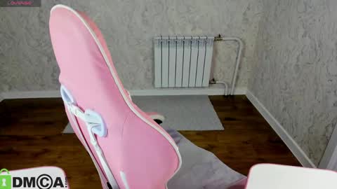Snapshot of aleks_caste chatting on May 10, 2026, 1:11 am Aleks online show from May 10, 2026, 1:11 am