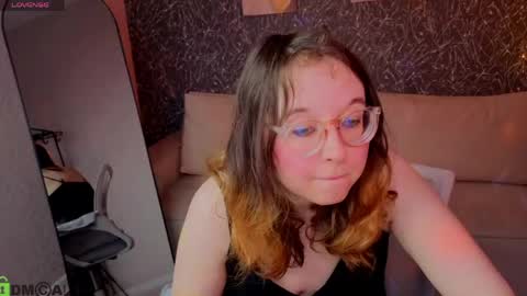 Snapshot of aleks_caste chatting on May 13, 2026, 9:06 am Aleks online show from May 13, 2026, 9:06 am