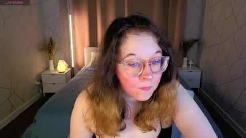 Snapshot of aleks_caste chatting on May 29, 2026, 5:11 pm Aleks online show from May 29, 2026, 5:11 pm