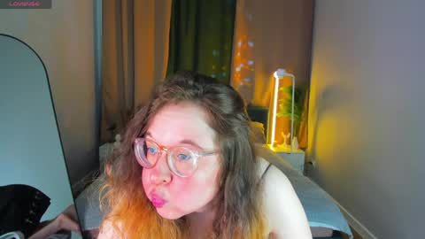 Snapshot of aleks_caste chatting on May 30, 2026, 5:21 pm Aleks online show from May 30, 2026, 5:21 pm