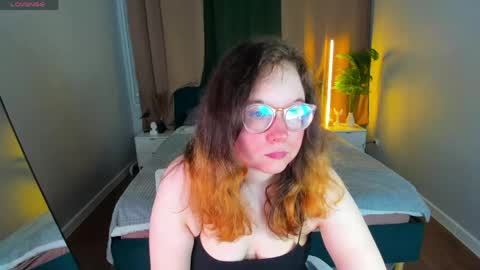Snapshot of aleks_caste chatting on May 31, 2026, 5:09 pm Aleks online show from May 31, 2026, 5:09 pm