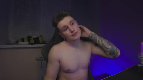 Alex and Linar online show from February 8, 2026, 9:07 pm