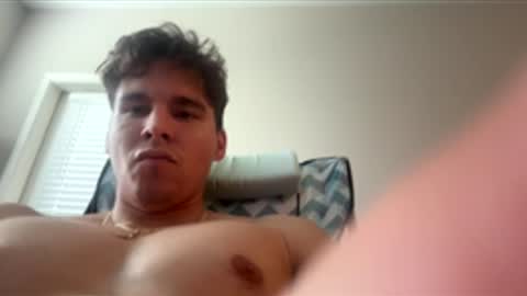 Snapshot of alemoy chatting on May 31, 2026, 9:05 pm alemoy online show from May 31, 2026, 9:05 pm