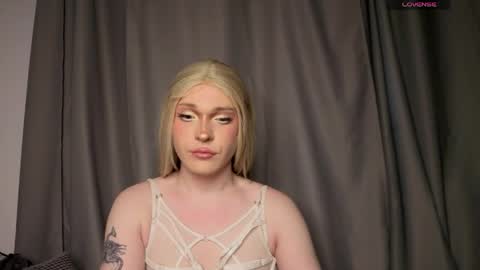 Snapshot of alena_dubai chatting on May 14, 2026, 9:05 am ALENA INDEPENDENT MODEL online show from May 14, 2026, 9:05 am