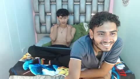 ALENDERS online show from October 3, 2025, 12:51 am