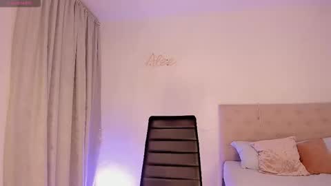Snapshot of alesay_dreams chatting on March 2, 2026, 1:52 am Alesay online show from March 2, 2026, 1:52 am