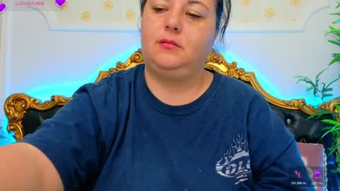 alesha_arabian_ online show from April 10, 2026, 2:17 am