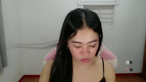 alesha_vibe_me online show from January 3, 2025, 5:10 pm