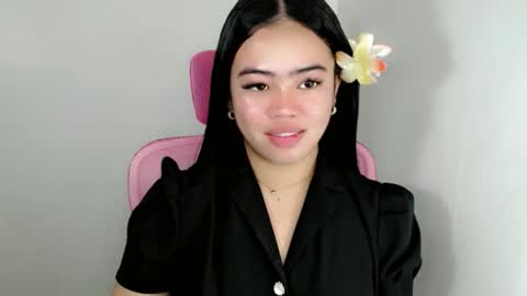 Snapshot of alesha_vibe_me chatting on May 25, 2026, 1:50 pm alesha_vibe_me online show from May 25, 2026, 1:50 pm