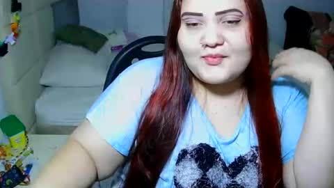 Snapshot of alesia_jones01 chatting on June 6, 2026, 5:23 am Alesia jones01 online show from June 6, 2026, 5:23 am