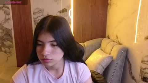 Snapshot of alesia_v chatting on July 15, 2026, 3:12 am Live 1000pm 600am COLOMBIAN HOUR online show from July 15, 2026, 3:12 am