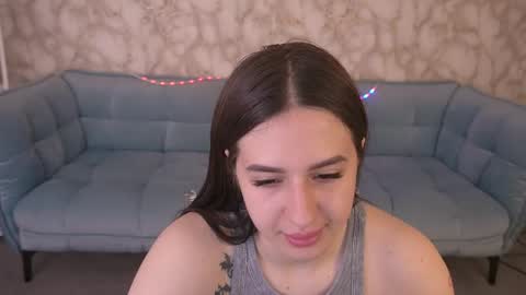 Snapshot of alesiadessmond chatting on June 3, 2026, 6:27 am alesiadessmond online show from June 3, 2026, 6:27 am