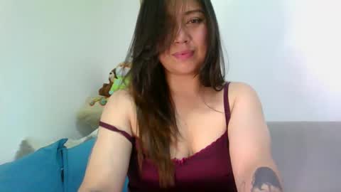 QUEEN OFF MILk  IM BACK  15 NOV online show from January 16, 2026, 10:25 pm