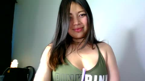 QUEEN OFF MILk  IM BACK  15 NOV online show from May 28, 2026, 11:13 pm
