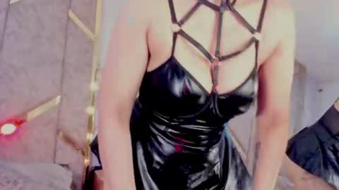 Snapshot of aleskadutth chatting on July 7, 2026, 6:05 am Aleska online show from July 7, 2026, 6:05 am