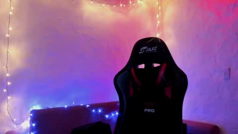 Snapshot of alessafrost_ chatting on December 20, 2024, 12:19 am Onlyfans Babykarma6 online show from December 20, 2024, 12:19 am