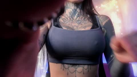 Snapshot of alessafrost_ chatting on December 29, 2024, 6:14 am Onlyfans Babykarma6 online show from December 29, 2024, 6:14 am