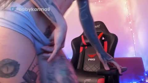 Snapshot of alessafrost_ chatting on February 25, 2025, 3:42 am Onlyfans Babykarma6 online show from February 25, 2025, 3:42 am