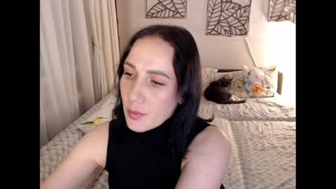 Sandra online show from April 12, 2026, 4:23 pm