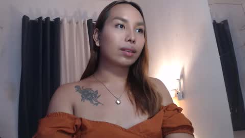 Alessandra online show from May 24, 2026, 5:18 pm