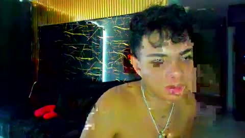 Alessandro online show from April 10, 2026, 1:38 pm