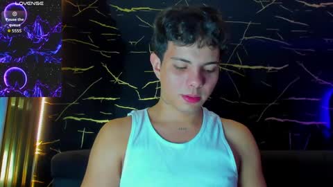 Snapshot of alessandro__777 chatting on June 6, 2026, 4:17 am Alessandro online show from June 6, 2026, 4:17 am