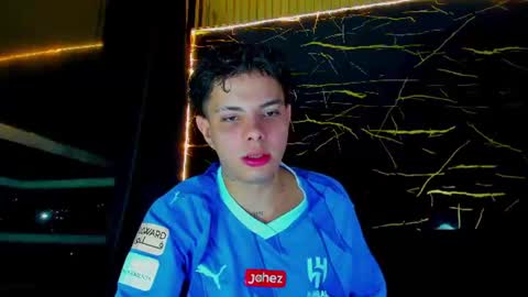 Snapshot of alessandro__777 chatting on July 19, 2026, 3:32 am Alessandro online show from July 19, 2026, 3:32 am