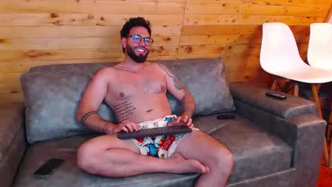 Snapshot of alessandro_alcala chatting on February 7, 2026, 2:26 am Alessandro online show from February 7, 2026, 2:26 am