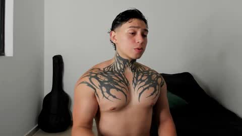 Alessandro online show from April 24, 2026, 12:13 am