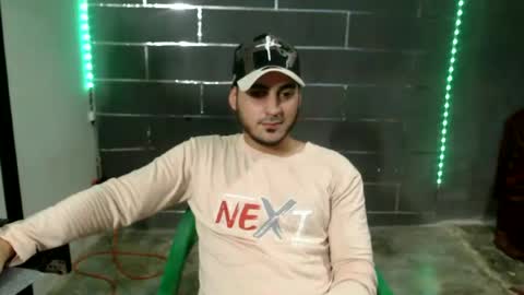 Snapshot of alessandrobooy chatting on July 7, 2026, 7:23 am alessandro online show from July 7, 2026, 7:23 am