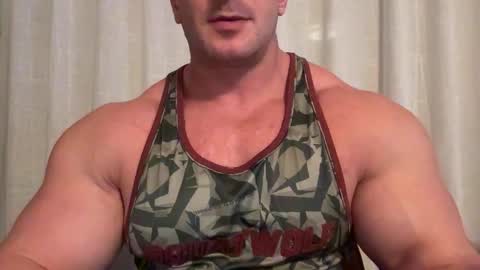 Alessandrobuilder online show from September 16, 2025, 9:38 pm