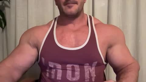 Alessandrobuilder online show from September 19, 2025, 7:14 pm