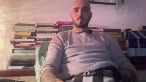 alessandromori91 online show from April 1, 2026, 7:00 pm