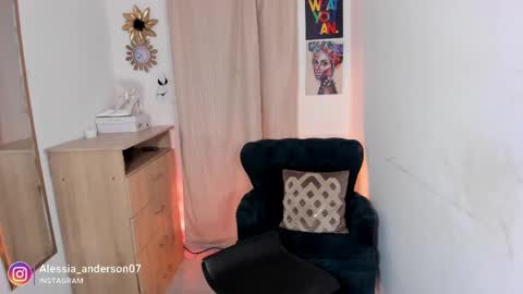 Snapshot of alessia_anderson07 chatting on March 6, 2025, 2:19 am Yy  online show from March 6, 2025, 2:19 am