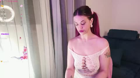 Snapshot of alessia_bloom_ chatting on May 30, 2026, 7:55 pm alessia_bloom_ online show from May 30, 2026, 7:55 pm