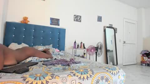 Snapshot of alessia_hot1 chatting on January 25, 2025, 4:13 pm alessia_hot1 online show from January 25, 2025, 4:13 pm