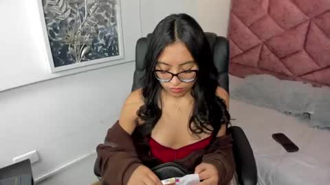 Snapshot of alessia_storm_ chatting on July 11, 2026, 3:20 am Alessia online show from July 11, 2026, 3:20 am