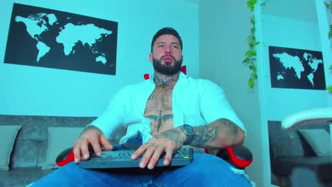 Aless Rose online show from April 9, 2026, 8:25 pm