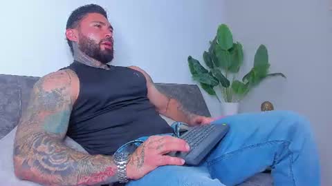 Snapshot of alessrose22 chatting on June 27, 2026, 3:17 pm Aless Rose online show from June 27, 2026, 3:17 pm
